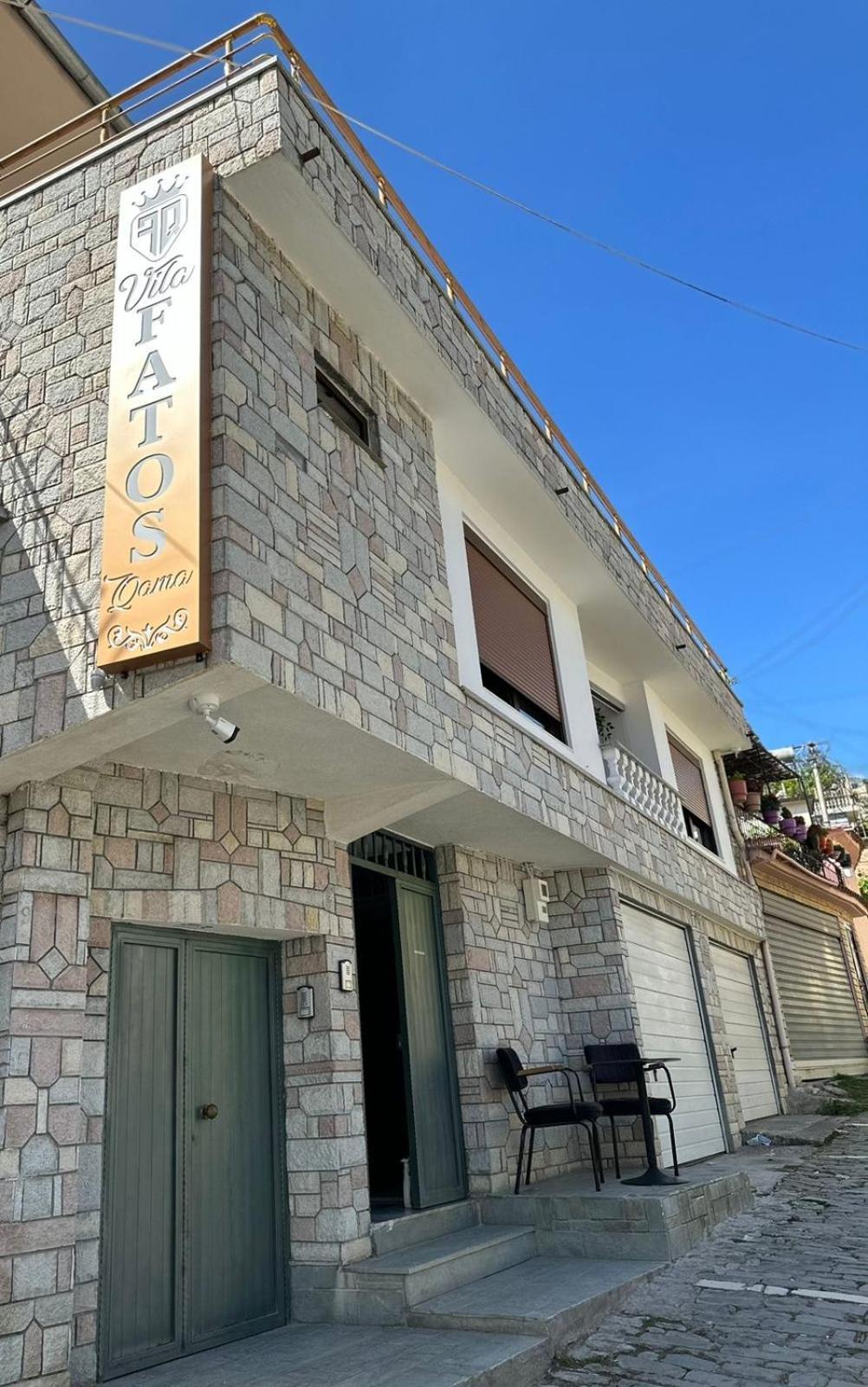Vila Fatos Qama Berat Exterior foto